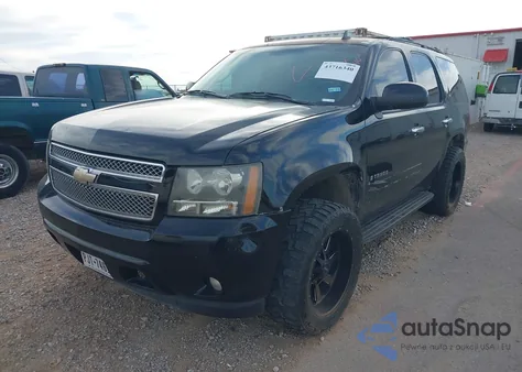 2009 Chevrolet Tahoe Lt2 z USA, uszkodzony, nr VIN 1GNEC233X9R156528